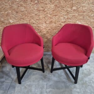 Lot de deux fauteuils LAMOS