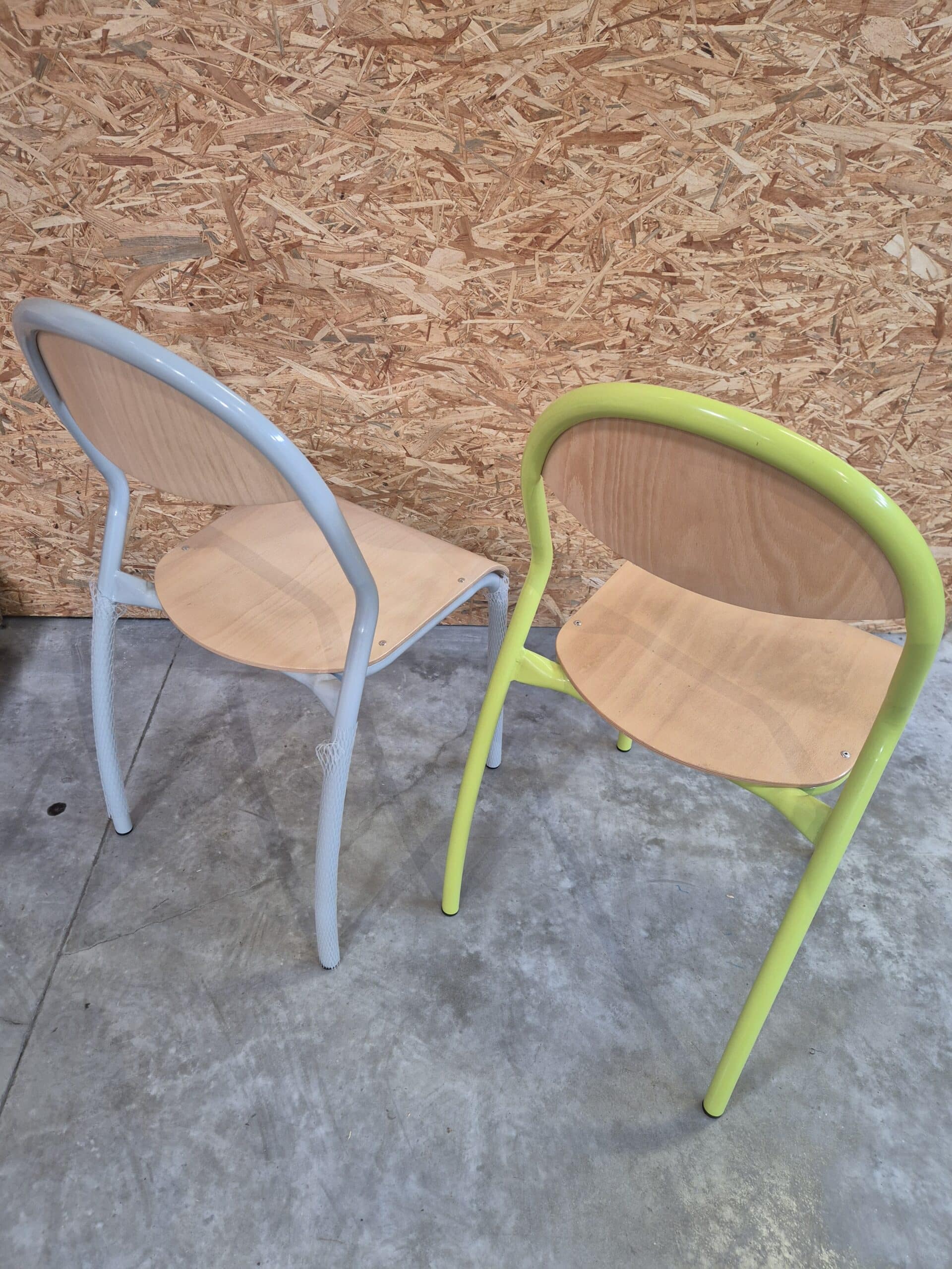 Lot de trois chaises scolaires NUAGE