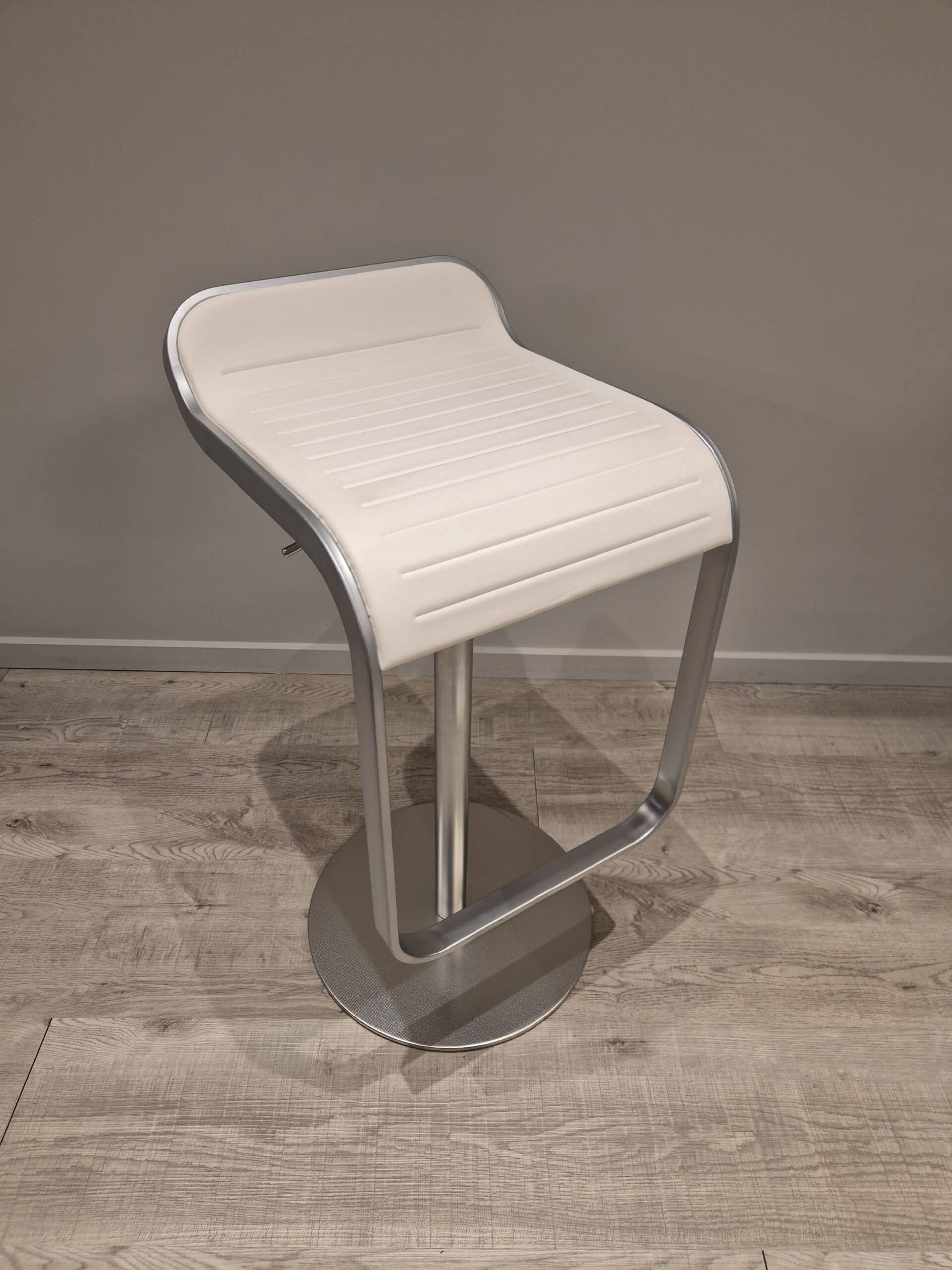 Tabouret LEM