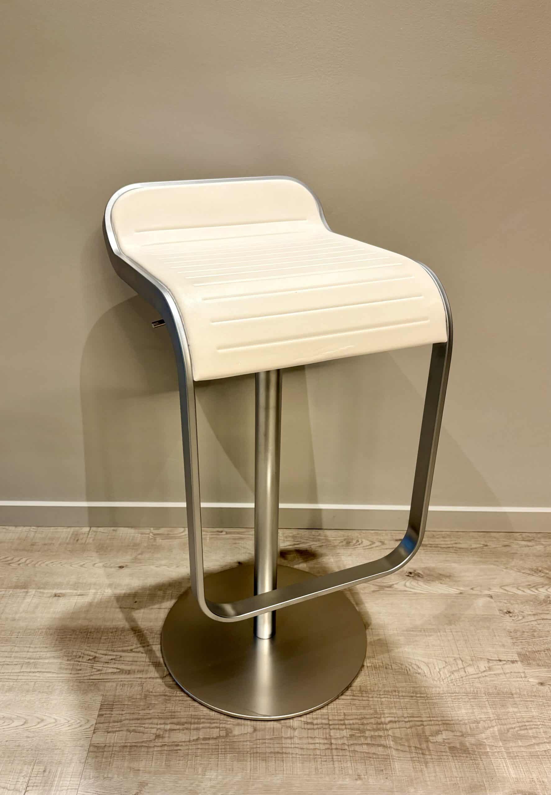 Tabouret LEM
