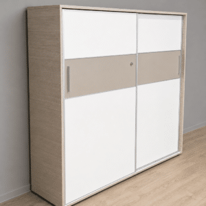 Armoire à portes coulissantes