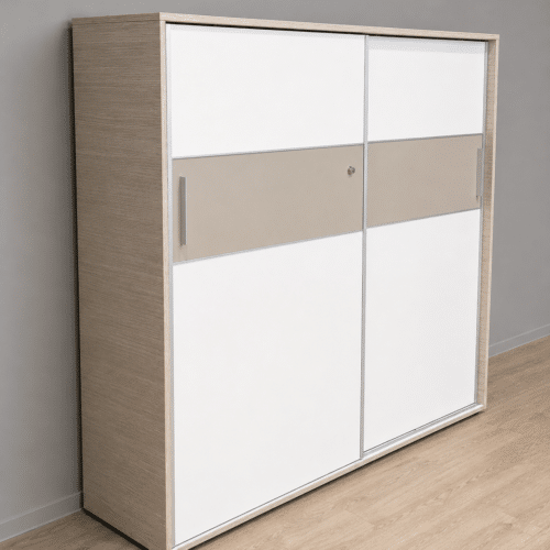 Armoire à portes coulissantes