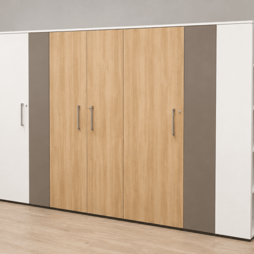 Armoire à portes battantes