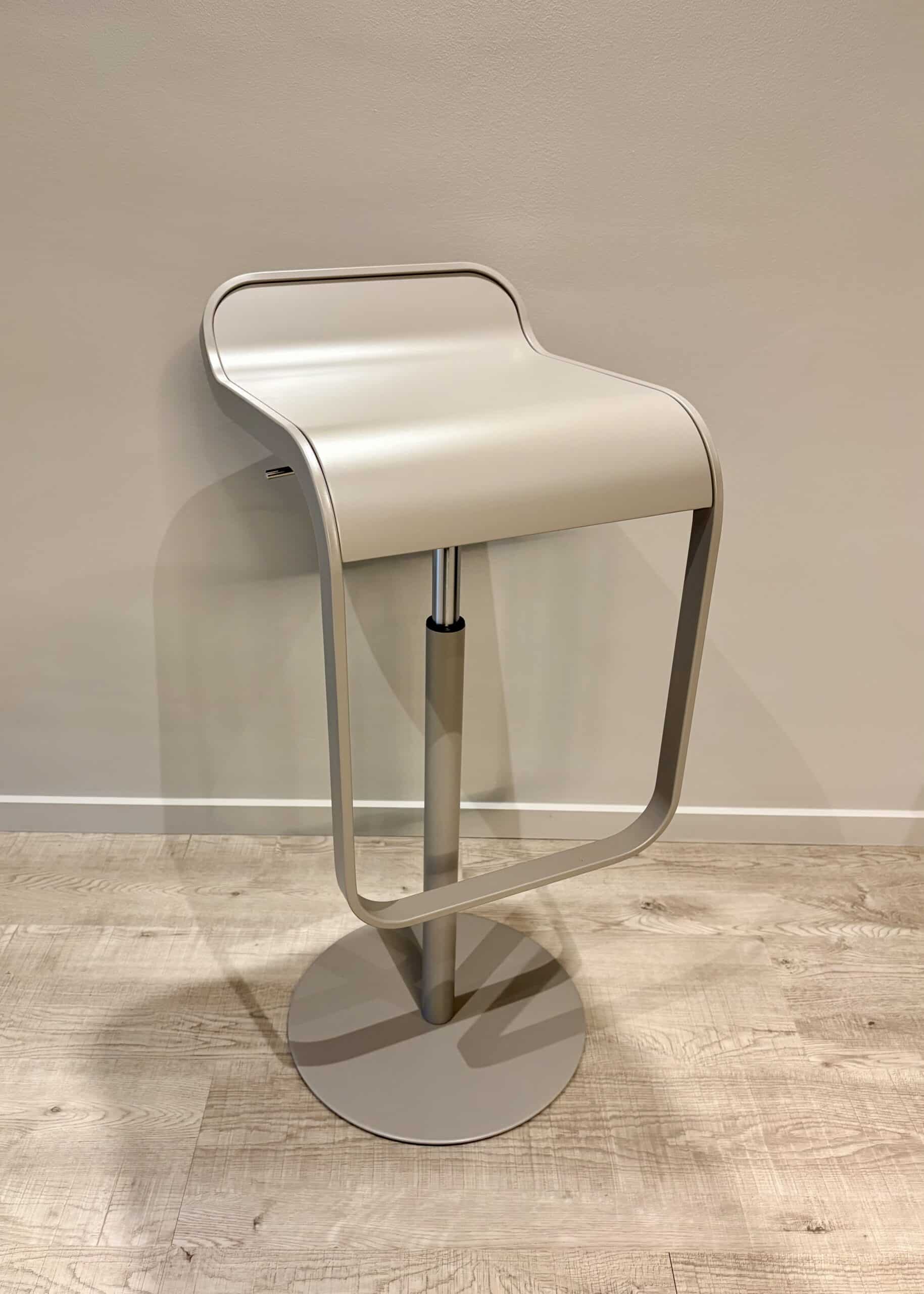 Tabouret LEM