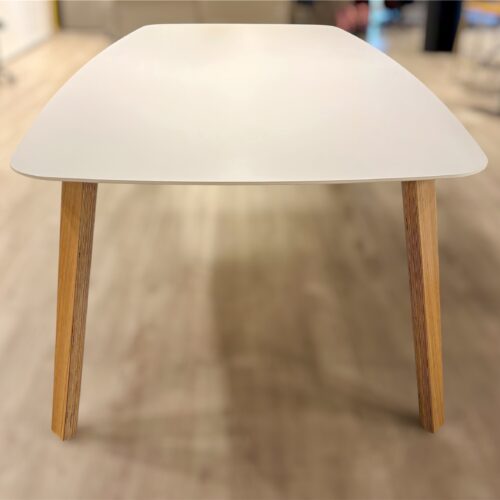 Table LTS WOOD